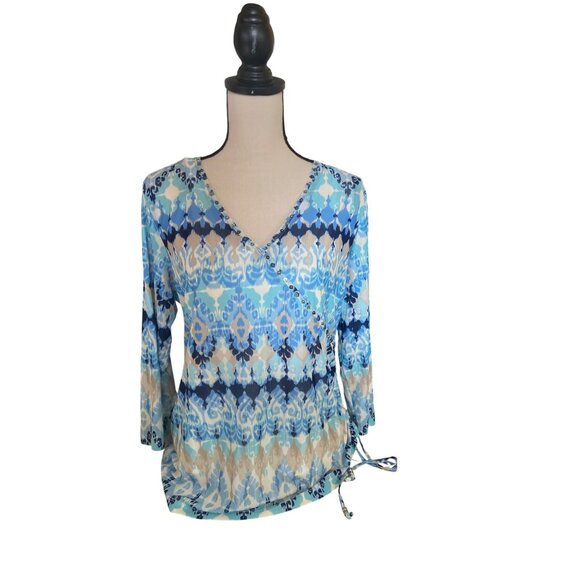 Hearts Of Palm Womens Medium Wrap Blouse Blue Geometric 3/4 Sleeve V-Neck Spring - Picture 1 of 9